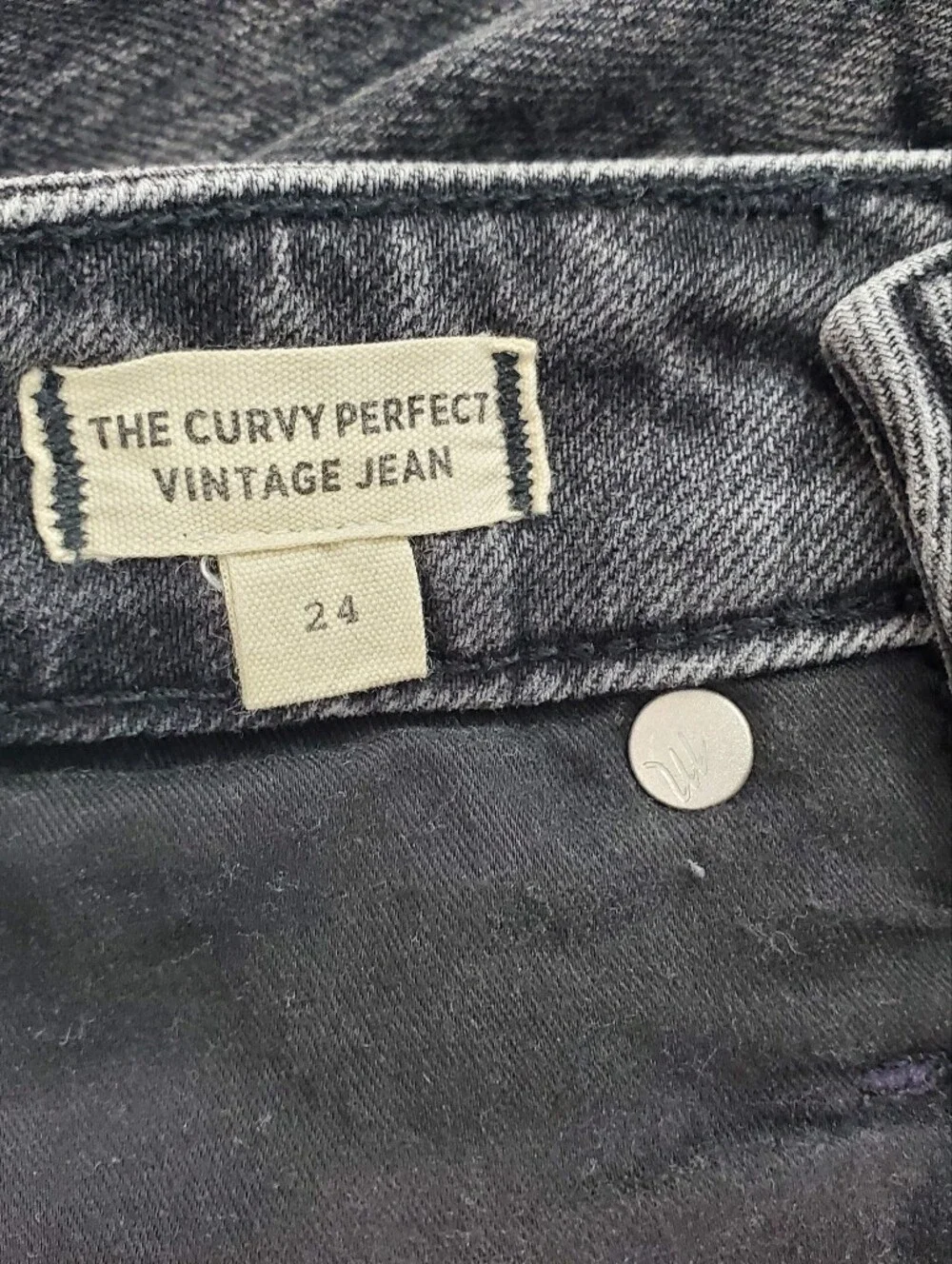 Madewell The Curvy Perfect Vintage Jean in Faded Black Wash